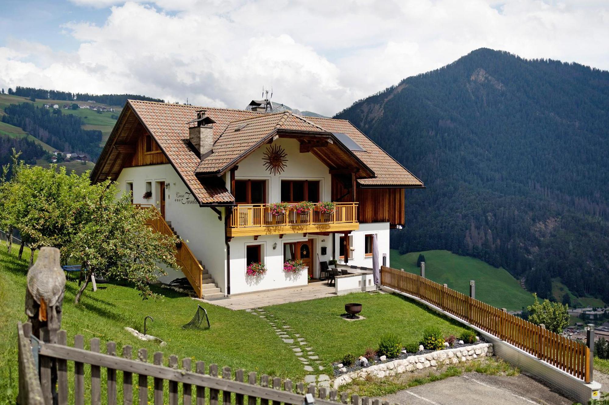 Apartmán Ciasa Funtanies Puetia San Martino in Badia Exteriér fotografie