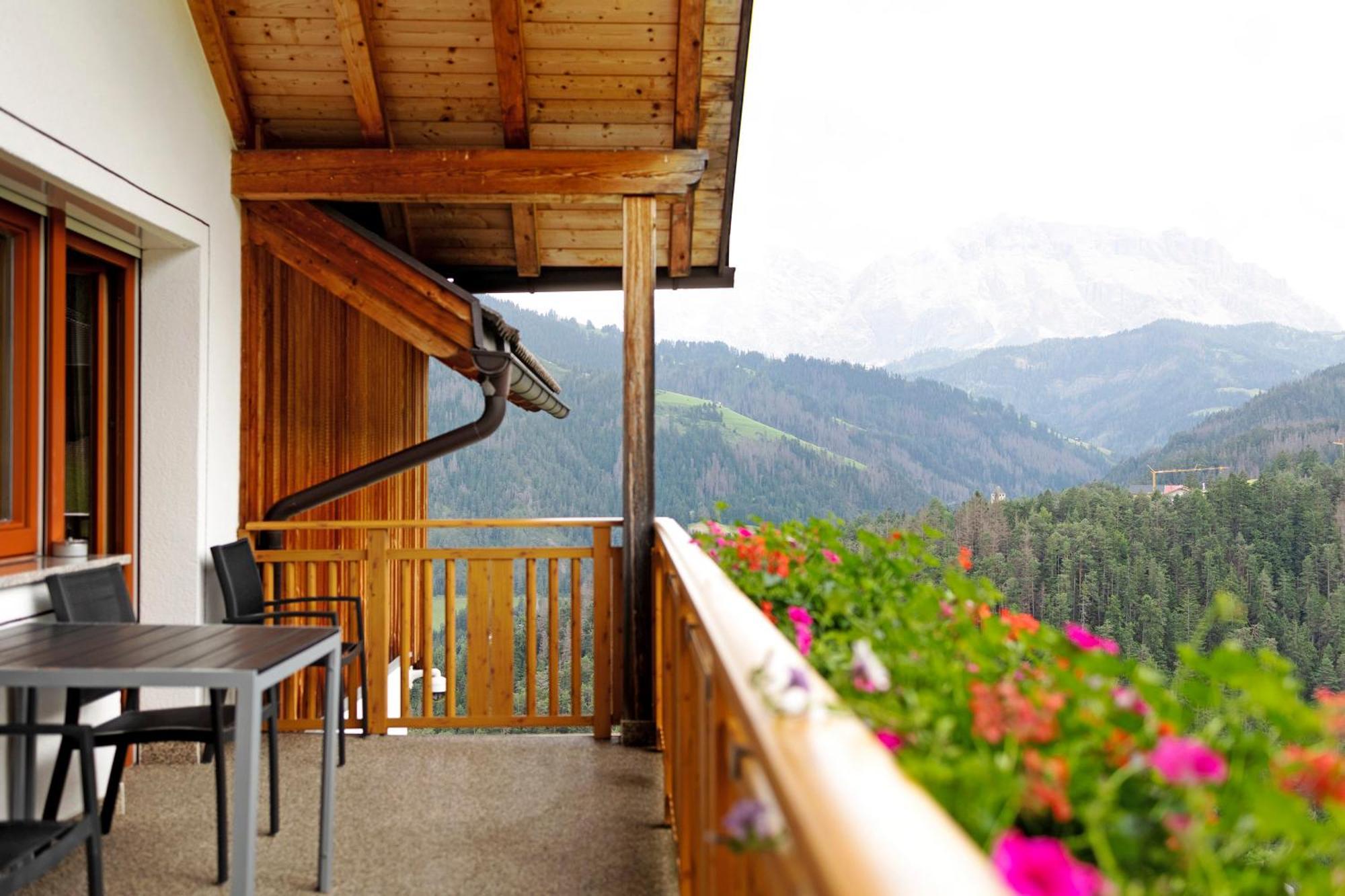 Apartmán Ciasa Funtanies Puetia San Martino in Badia Exteriér fotografie